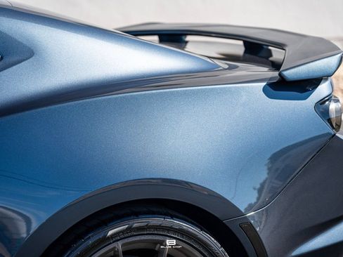 Used 2022 Chevrolet Camaro ZL1 RWD image 4