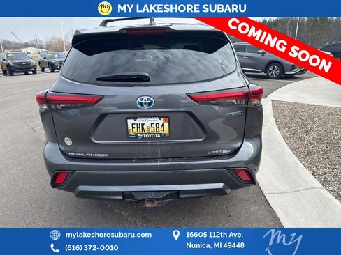 Used 2023 Toyota Highlander Limited image 13