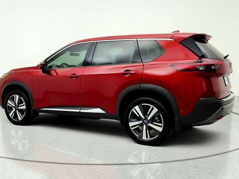 Used 2023 Nissan Rogue SL w/ SL Premium Package FWD image 7