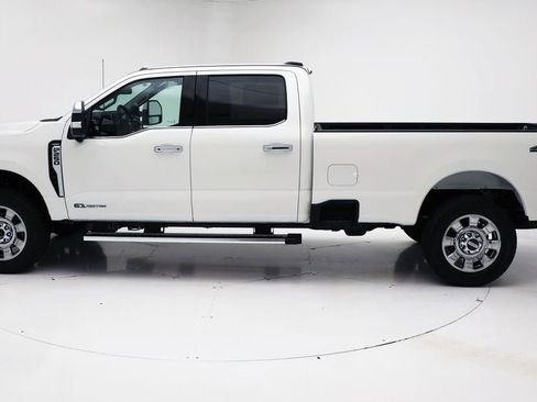 New 2026 Ford F250 Lariat w/ Chrome Package image 6