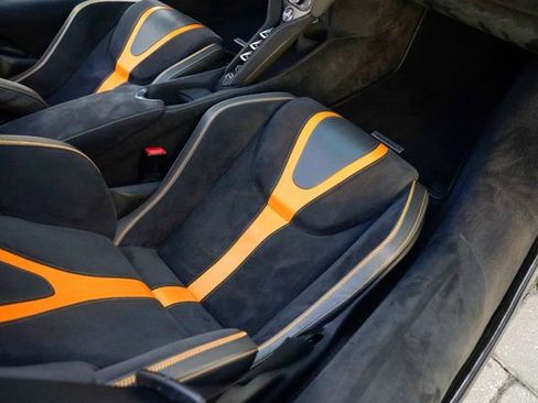 Used 2018 McLaren 720S Performance image 74