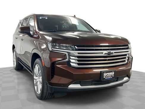 Certified 2022 Chevrolet Tahoe High Country AWD/4WD image 1