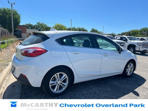 Used 2017 Chevrolet Cruze LT w/ Convenience Package FWD image 3