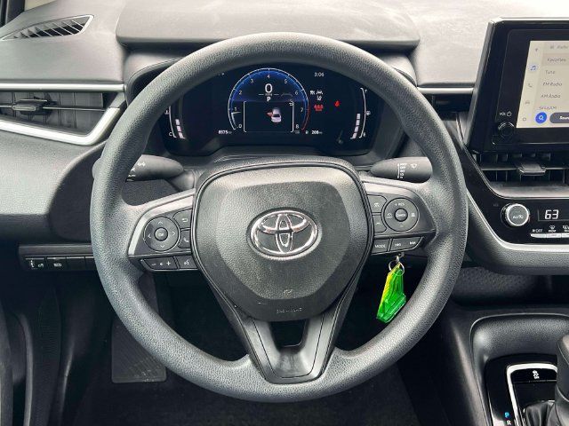 Used 2026 Toyota Corolla LE FWD image 18