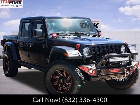 Used 2022 Jeep Gladiator Rubicon w/ Trailer Tow Package AWD/4WD image 1