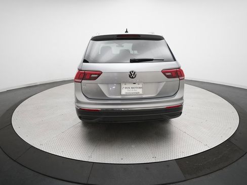 Used 2024 Volkswagen Tiguan SE image 27