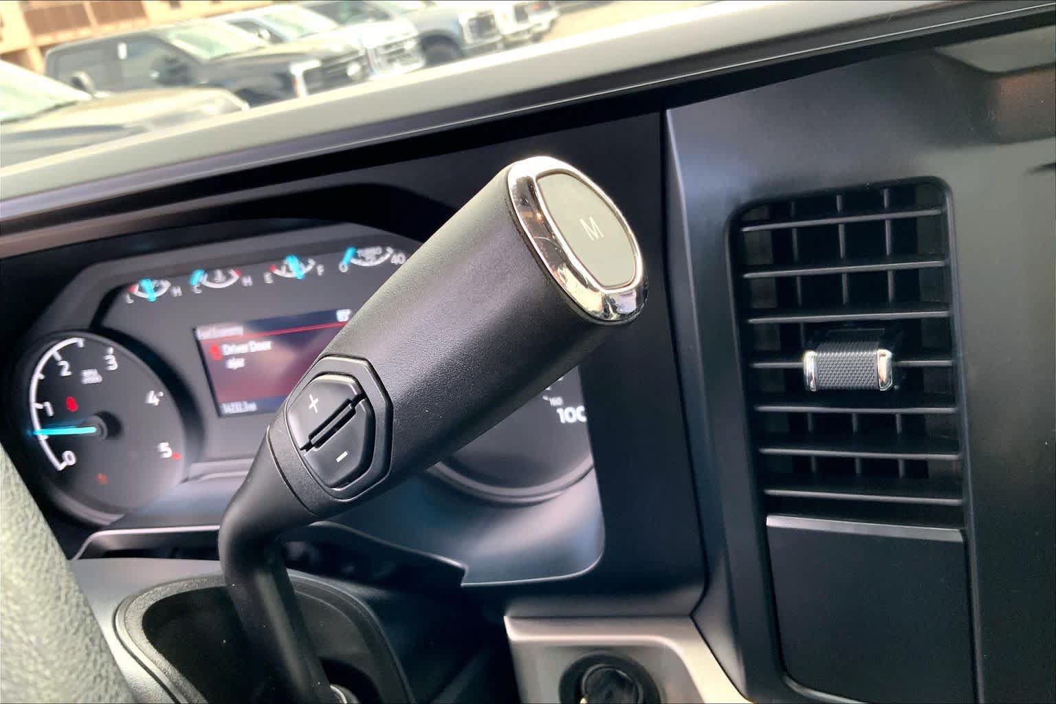 Used 2023 Ford F350 XLT w/ 360-Degree Camera Package AWD/4WD image 28