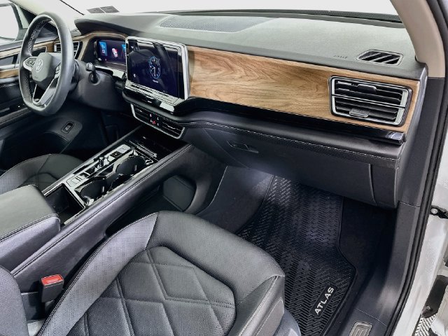 Certified 2024 Volkswagen Atlas SE AWD/4WD image 30