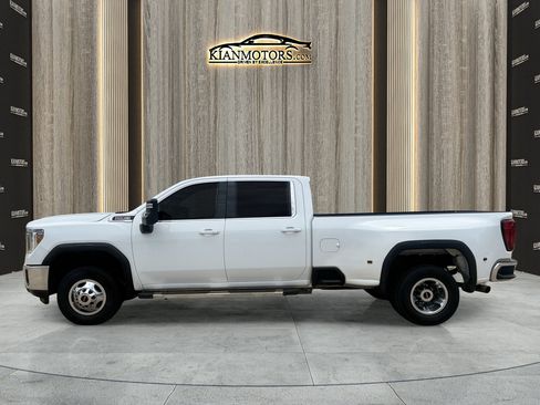 Used 2021 GMC Sierra 3500 SLE w/ SLE Convenience Package RWD image 4