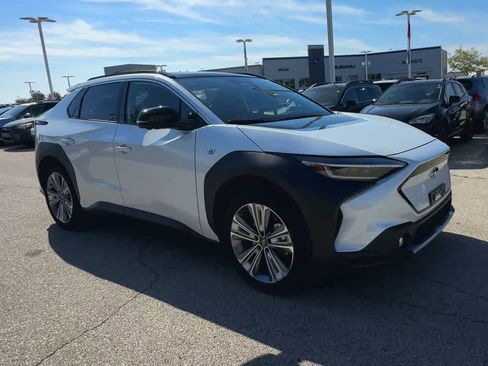 Used 2024 Subaru Solterra Touring w/ Touring Package image 2