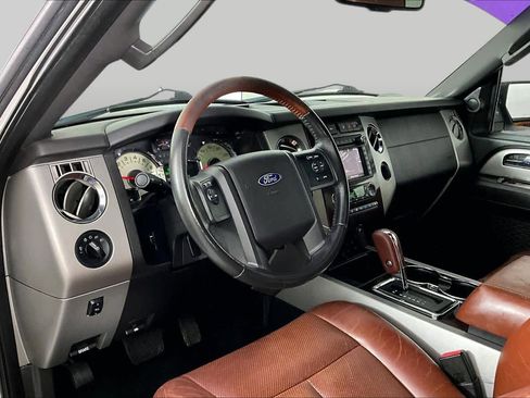 Used 2013 Ford Expedition King Ranch RWD image 17