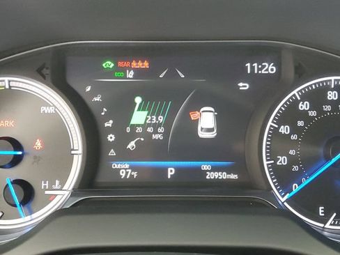 Used 2024 Toyota Venza LE AWD/4WD image 26
