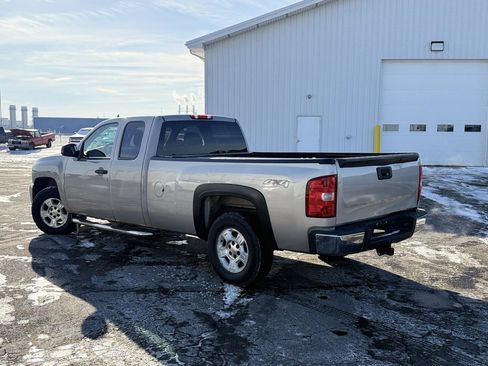 Used 2009 Chevrolet Silverado 1500 LT w/ Power Pack Plus image 3
