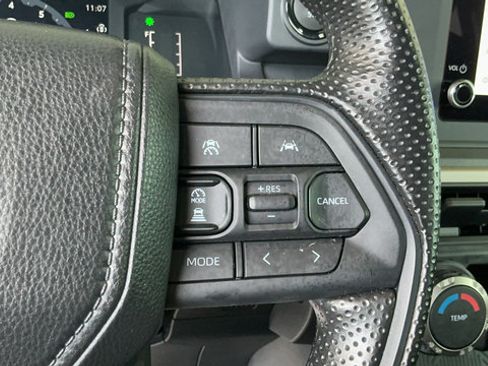 Used 2026 Toyota Tacoma SR AWD/4WD image 13