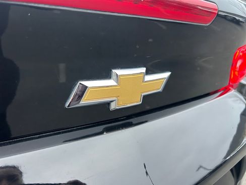 Used 2022 Chevrolet Camaro LT image 32