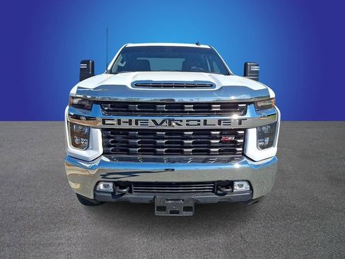 Used 2021 Chevrolet Silverado 2500 LT w/ Convenience Package AWD/4WD image 2