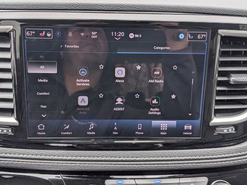 Used 2024 Chrysler Pacifica Select image 34