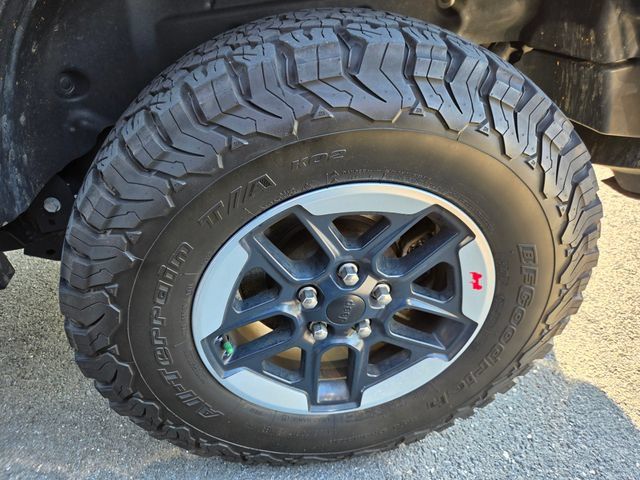 Used 2019 Jeep Wrangler Unlimited Rubicon AWD/4WD image 24