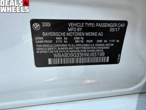 Used 2017 BMW 330i xDrive Sedan AWD/4WD image 37