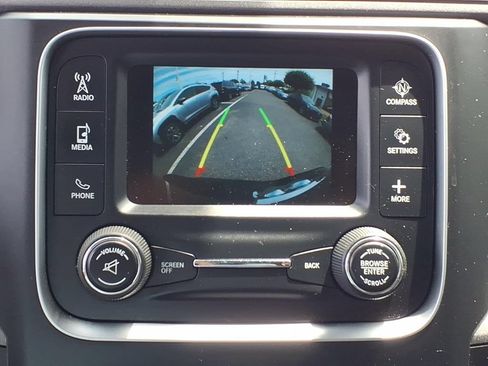 Used 2019 RAM 1500 Express w/ Express Value Package AWD/4WD image 9