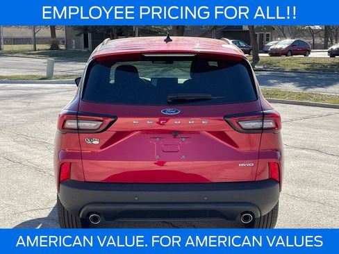 New 2026 Ford Escape ST-Line w/ Tech Pack #1 AWD/4WD image 4