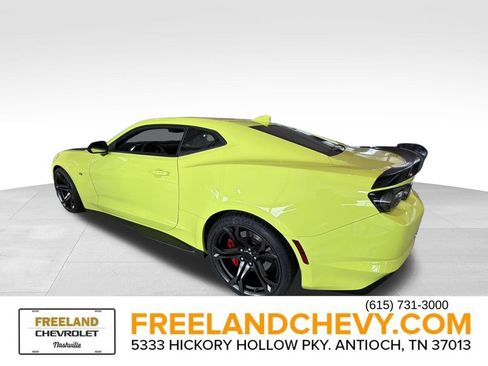 Used 2019 Chevrolet Camaro SS image 6