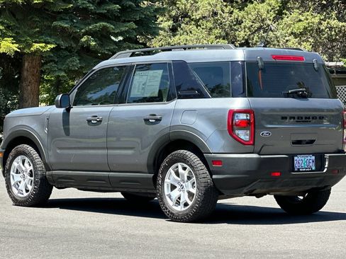 Used 2022 Ford Bronco Sport AWD/4WD image 6