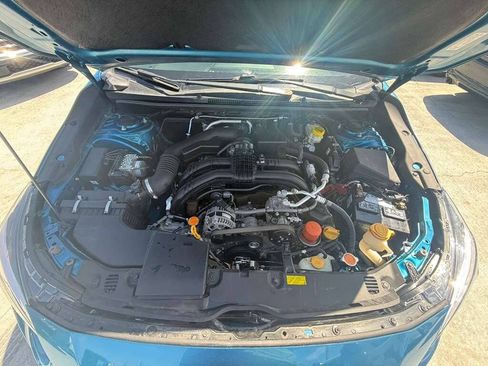 Used 2017 Subaru Impreza 2.0i Premium AWD/4WD image 9