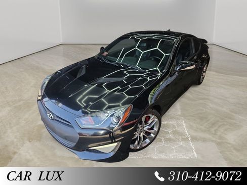 Used 2014 Hyundai Genesis 3.8 RWD image 14