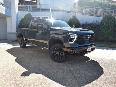 New 2026 Chevrolet Silverado 2500 LT w/ Trail Boss Package