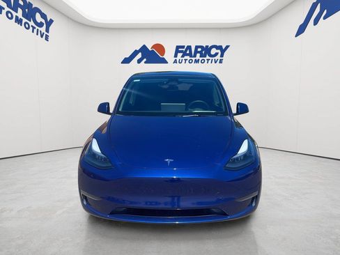 Used 2025 Tesla Model Y Long Range AWD/4WD image 2