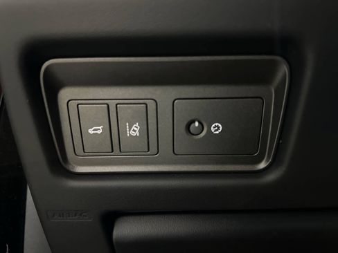 Used 2019 Land Rover Range Rover Evoque HSE AWD/4WD image 25
