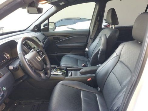 Used 2023 Honda Passport Elite image 15