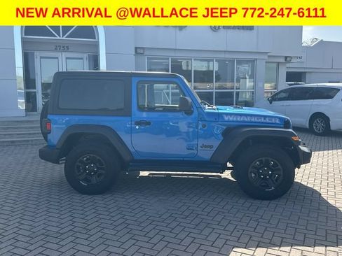 Certified 2025 Jeep Wrangler Sport AWD/4WD image 6