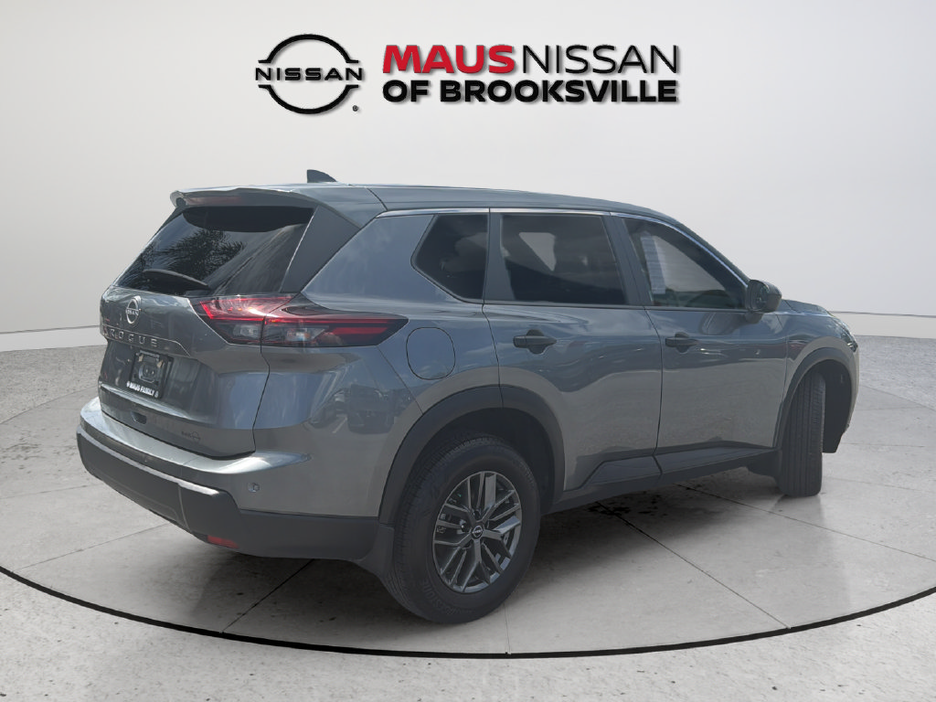 Certified 2025 Nissan Rogue S FWD image 12