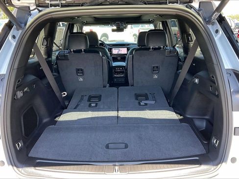 New 2026 Jeep Grand Cherokee L Limited AWD/4WD image 23