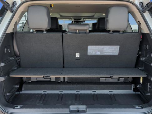 Used 2024 Toyota Sequoia Limited image 28