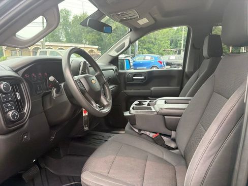 Certified 2020 Chevrolet Silverado 1500 Custom w/ Custom Value Package AWD/4WD image 28