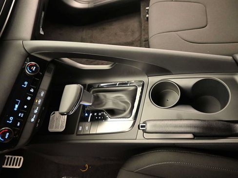 New 2026 Hyundai Elantra Sport FWD image 20