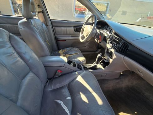 Used 2000 Buick Regal GS w/ Luxury Pkg image 13