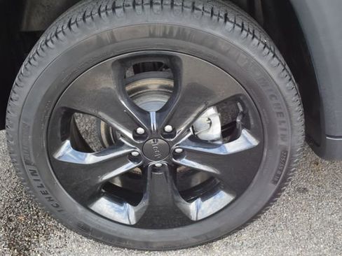 Used 2020 Jeep Compass Latitude image 43