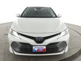 Used 2020 Toyota Camry XLE image 2