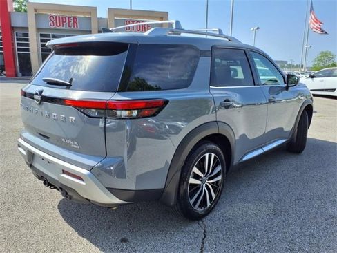 Certified 2024 Nissan Pathfinder Platinum w/ Cargo Package image 19