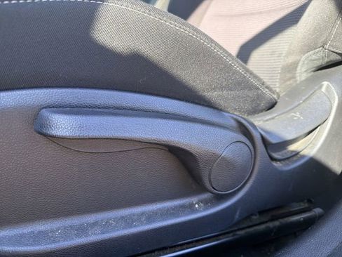 Certified 2017 Kia Forte LX image 12