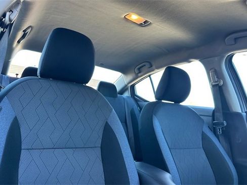 Used 2025 Nissan Versa SV image 16