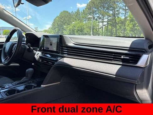 Used 2026 Toyota Camry LE FWD image 23
