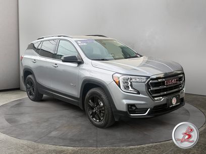 Used 2023 GMC Terrain AT4