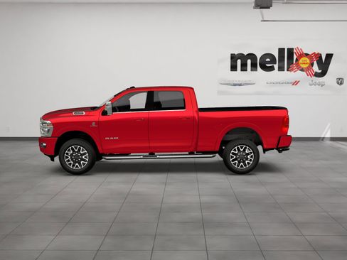 New 2026 RAM 2500 Limited w/ Bed Utility Group image 3