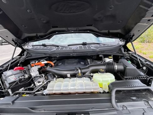 Used 2021 Ford F150 Limited AWD/4WD image 3