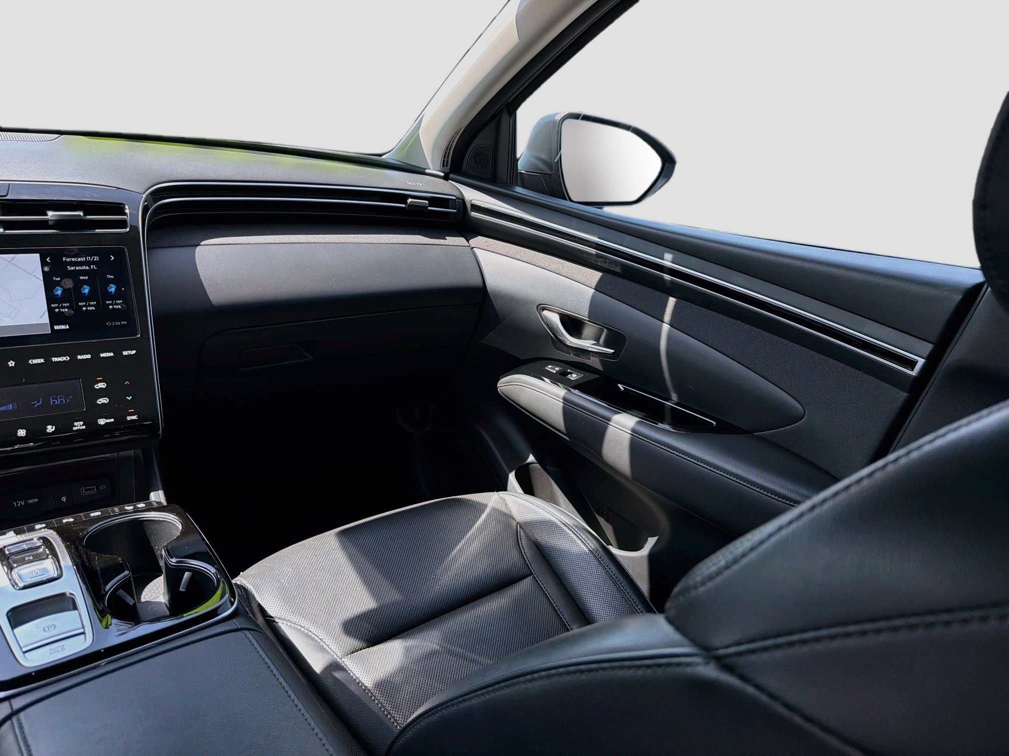 Used 2024 Hyundai Tucson Limited AWD/4WD image 24